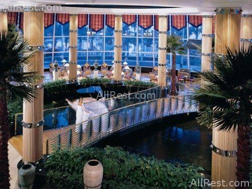 Jumeirah Beach Hotel 6